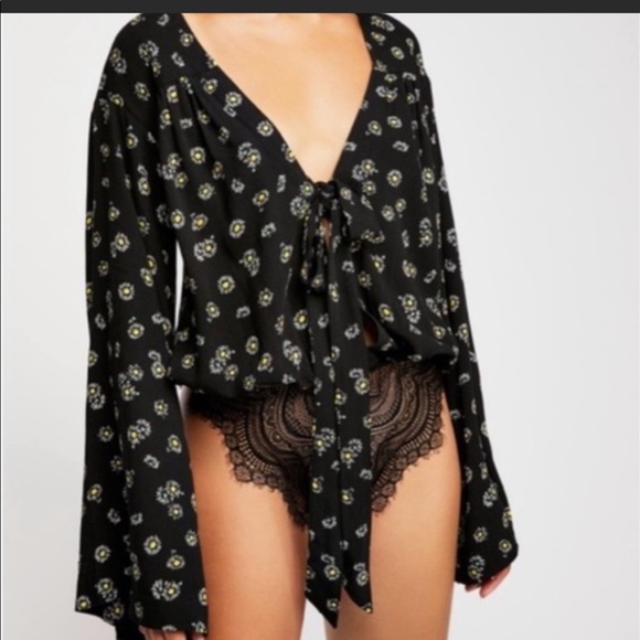 Free People Tops - Free People black & daisy print bodysuit